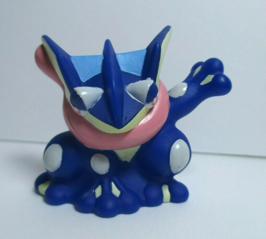 B14 Pokemon Finger Puppet Greninja Figure Gotta Catch Them All Nintendo Bandai