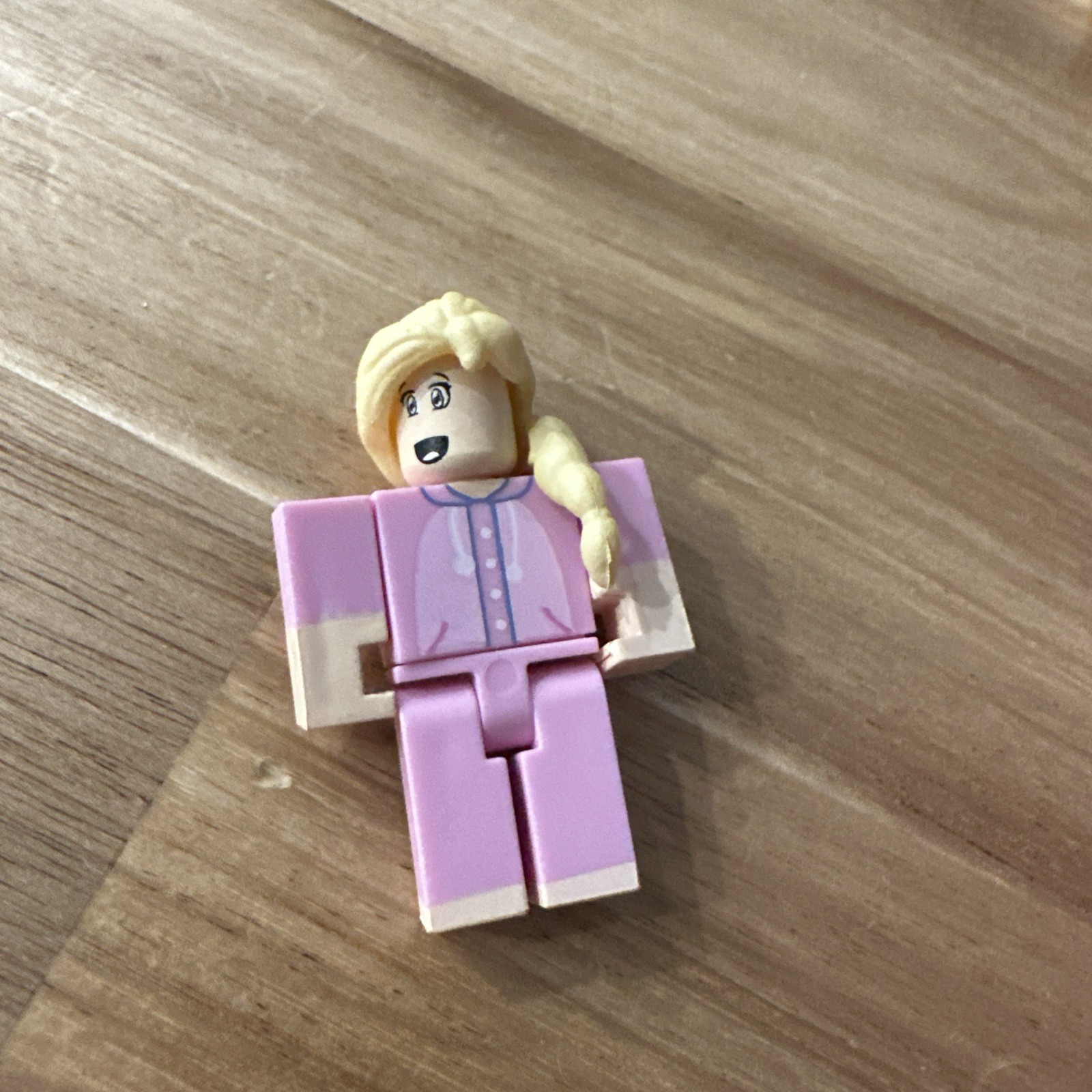 Official Roblox Jazwares Mini Figure Lot of 3 Assorted Avatar Toys No Codes