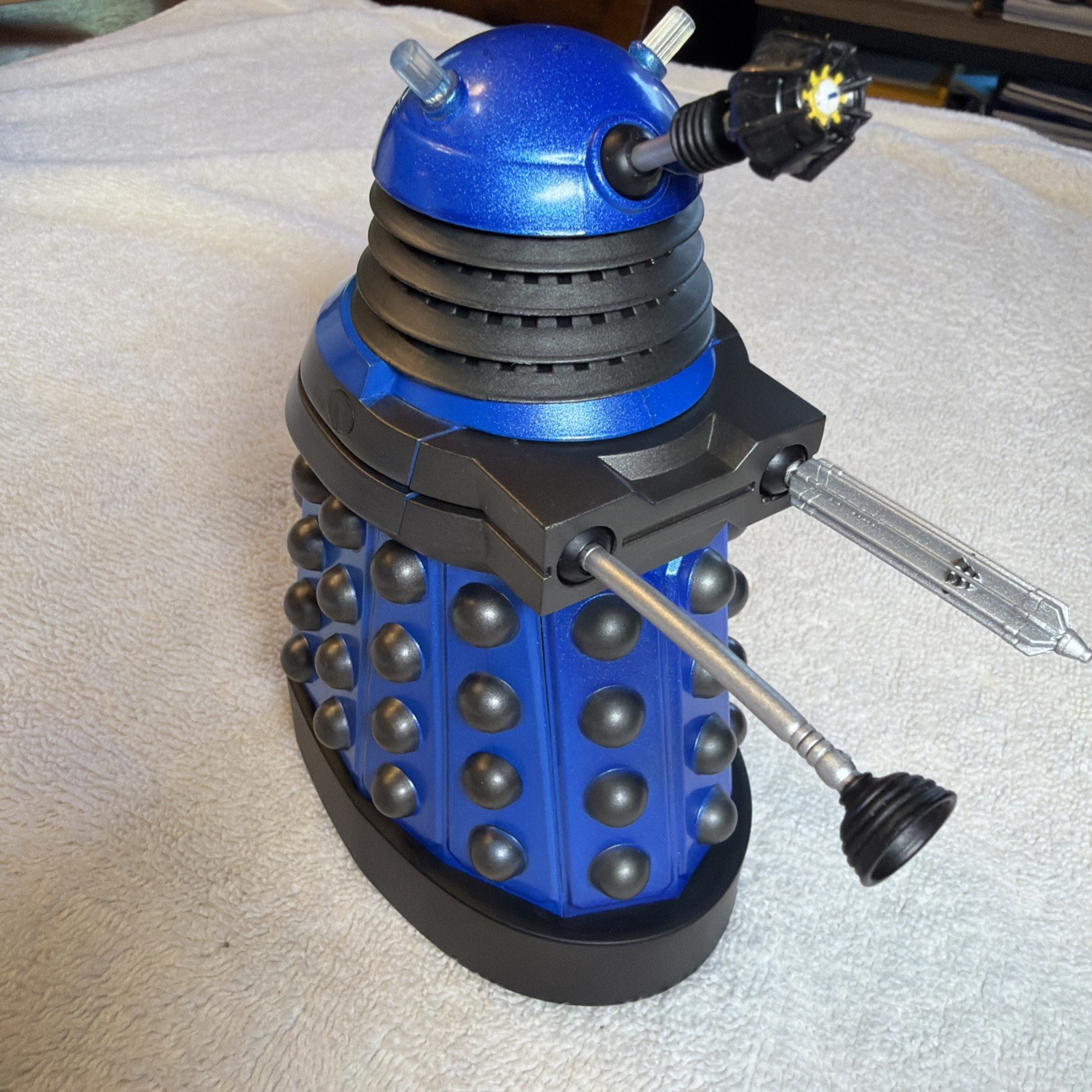 Doctor Who Dalek Metallic Blue Asylum Of The Daleks Version 2012-2013 – Rare