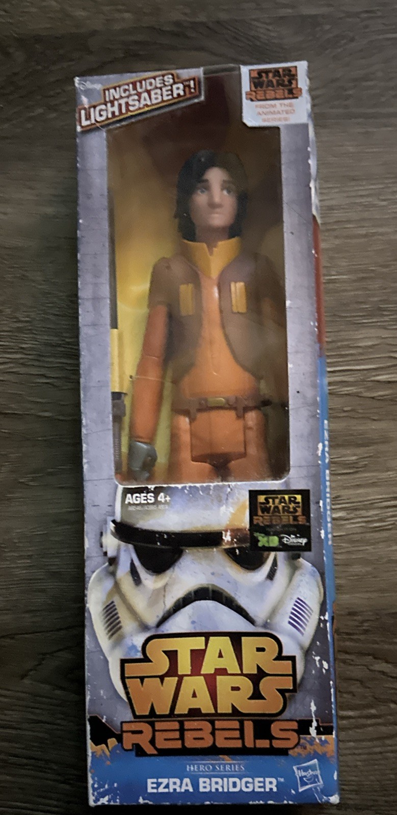 2014 Disney Hasbro Star Wars Rebels Action Figure Ezra Bridger & lightsaber NIB