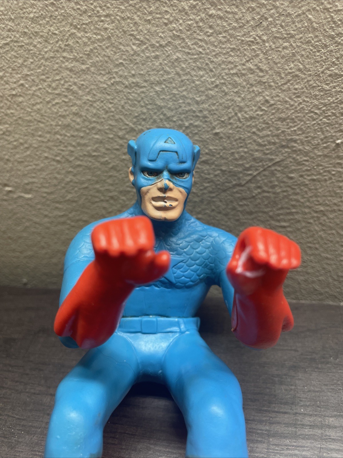 1982 Ideal Toys Captain America Stunt Chopper Figure