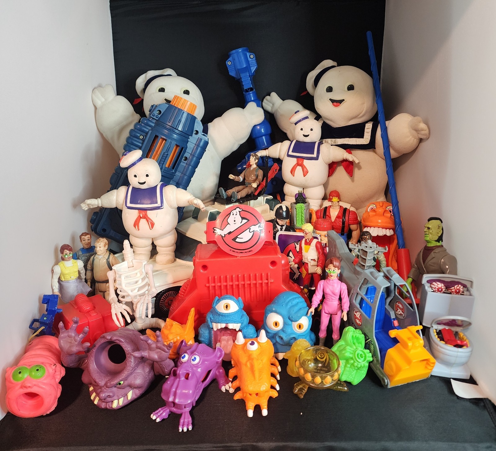 Vintage 1980’s Era Ghostbusters Toy Lot 40+ Items!!! Please See All Photos!