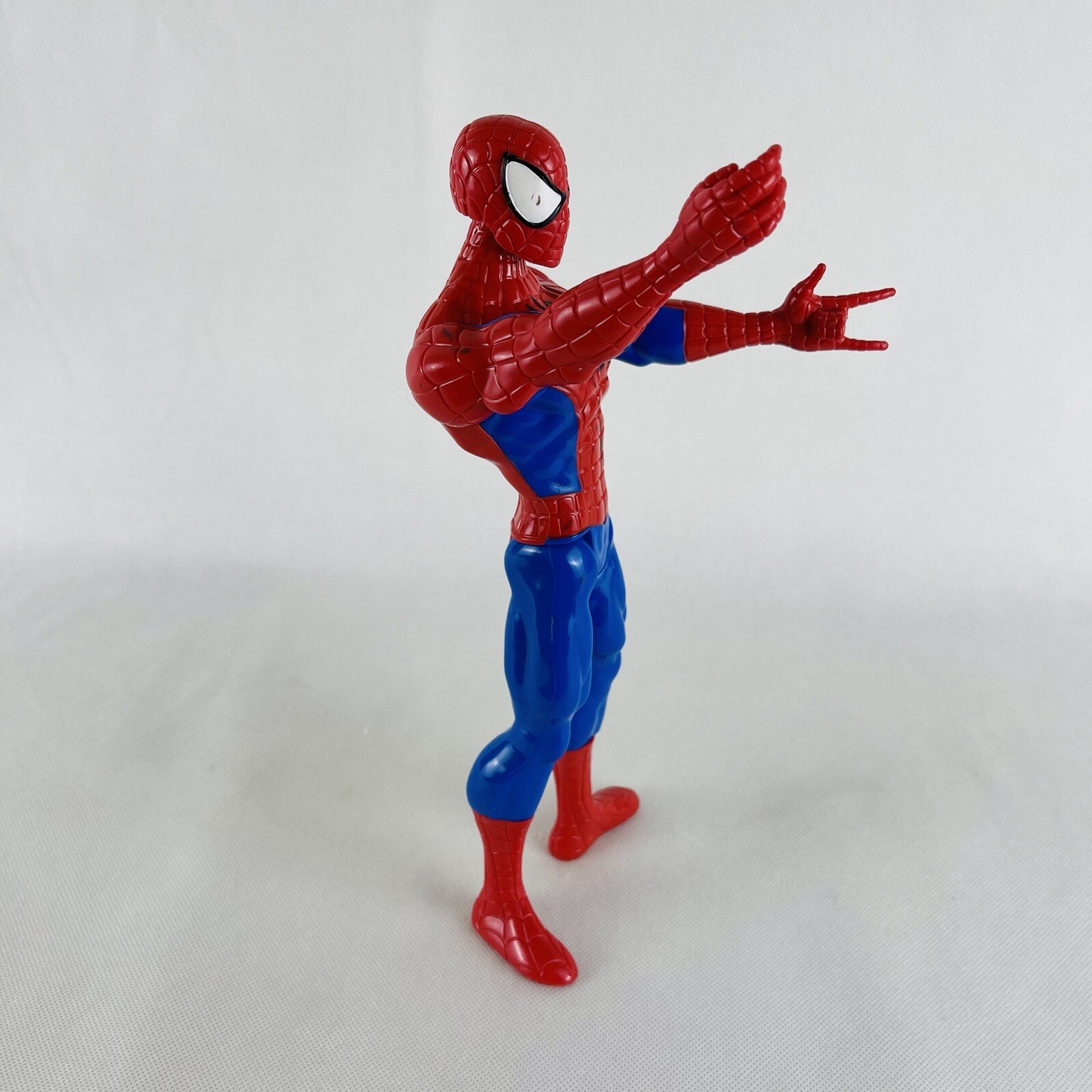 Spider-Man Hasbro Marvel Titan Hero Series Action Figure 2013