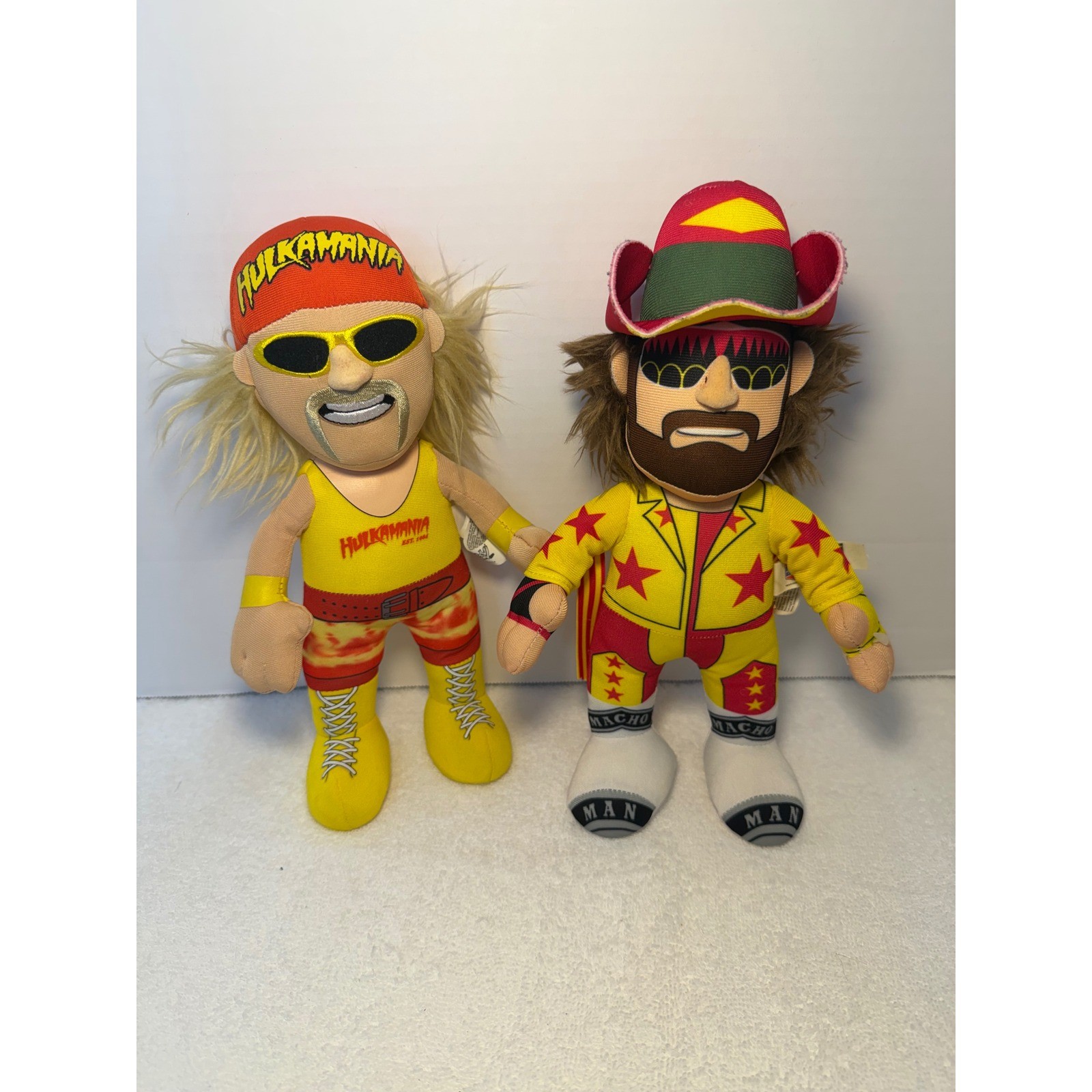 WWE Bleacher Creatures Hulk Hogan & Macho Man Randy Savage 10″ Plush Figure Set