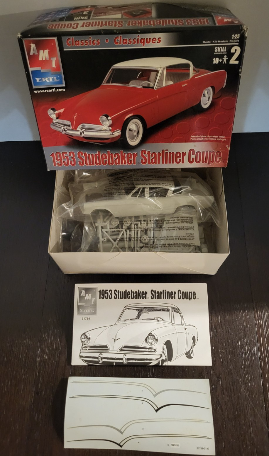 1953 Studebaker Starliner Coupe Classics 1:25 AMT ERTL Model Kit NEW Unbuilt