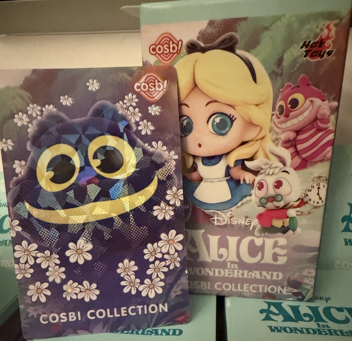 RARE Alice in Wonderland Cheshire Cat Chase Figure Limited Edition Cosbi Hot Toy