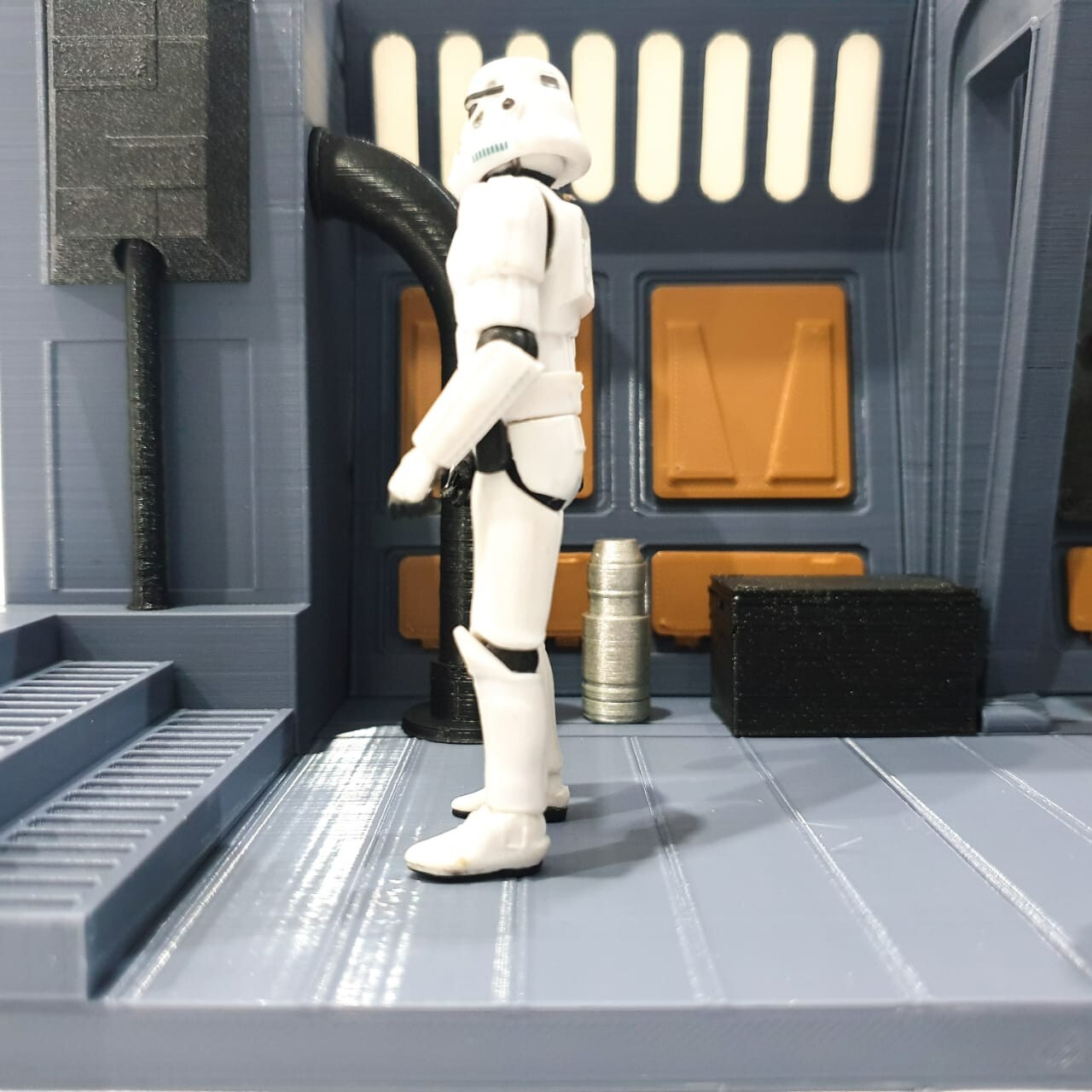 Endor Bunker Interior Diorama 1 for 3.75 in (1:18) Figure