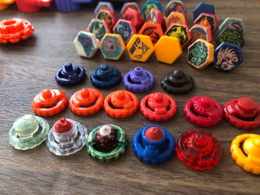 Beyblade Metal Fight Parts Lot – Used – Approx. 15-20 Years Old 063026d