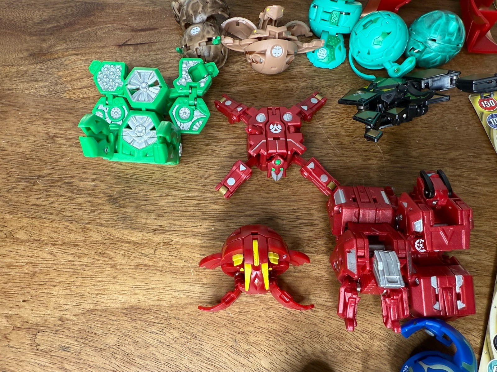 Lot of Bakugan Battle Brawlers Toy Figures Assorted Series With Cards