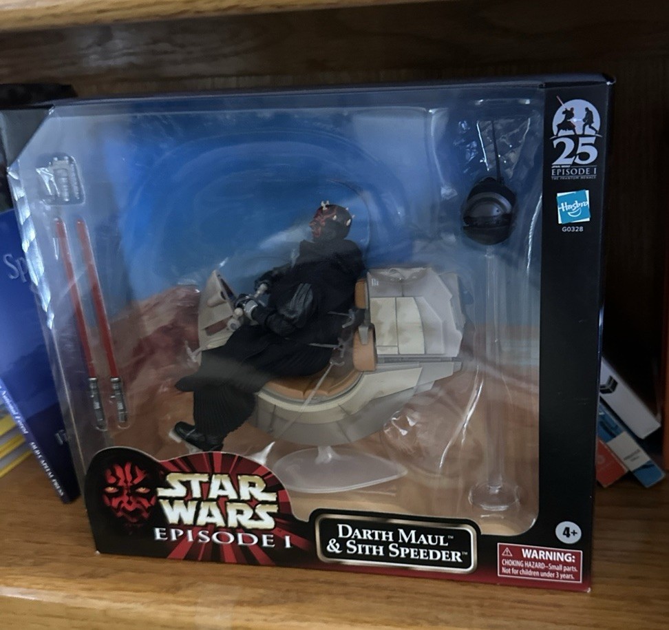 SDCC 2024 HASBRO-STAR WARS-THE BLACK SERIES DARTH MAUL & SITH SPEEDER Exclusive