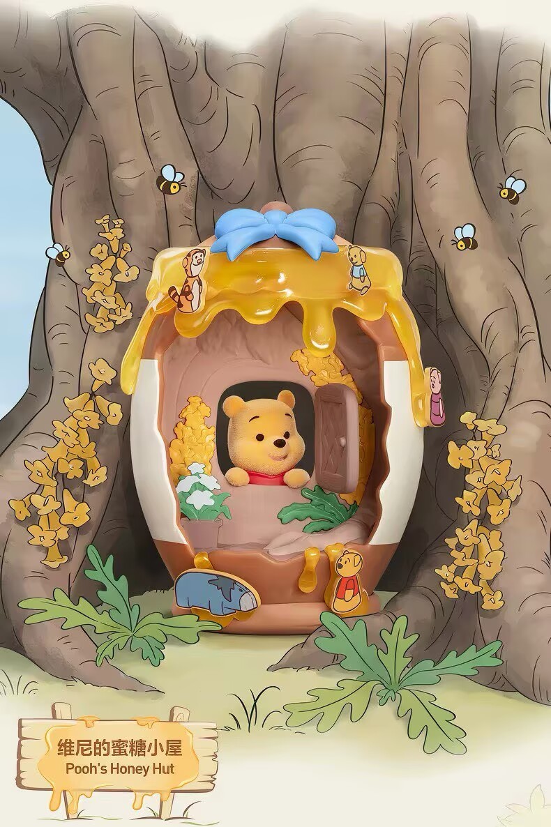 Authentic Winnie-the-Pooh Treehouse Theatre Series Confirmed Blind Box Figure