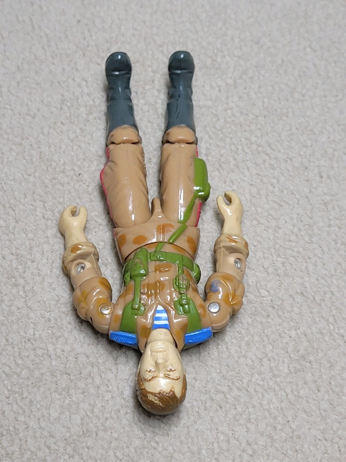 Vintage GI Joe Red Star Action Figure ARAH 1991 – NEAR COMPLETE w/ Trading Card
