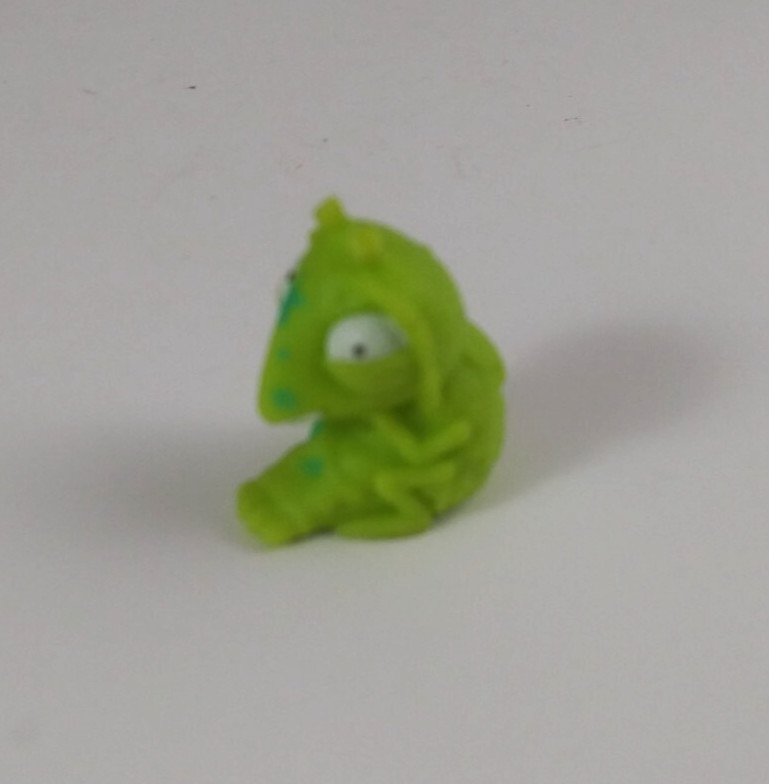 Grossery Gang The Collector’s Trash Can Exclusives Unnamed Shrimp Exclusive
