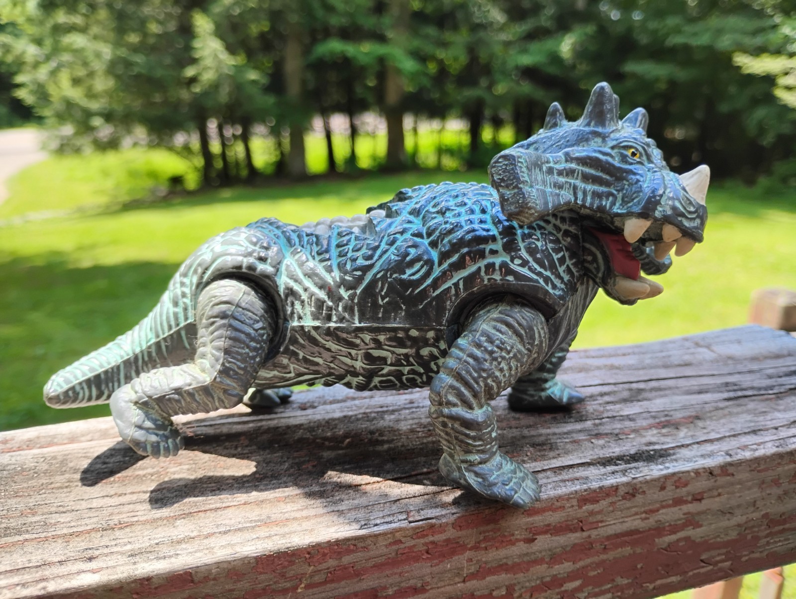 Vintage 1994 Jurassic Park Estemmenosuchus Dino Tracker