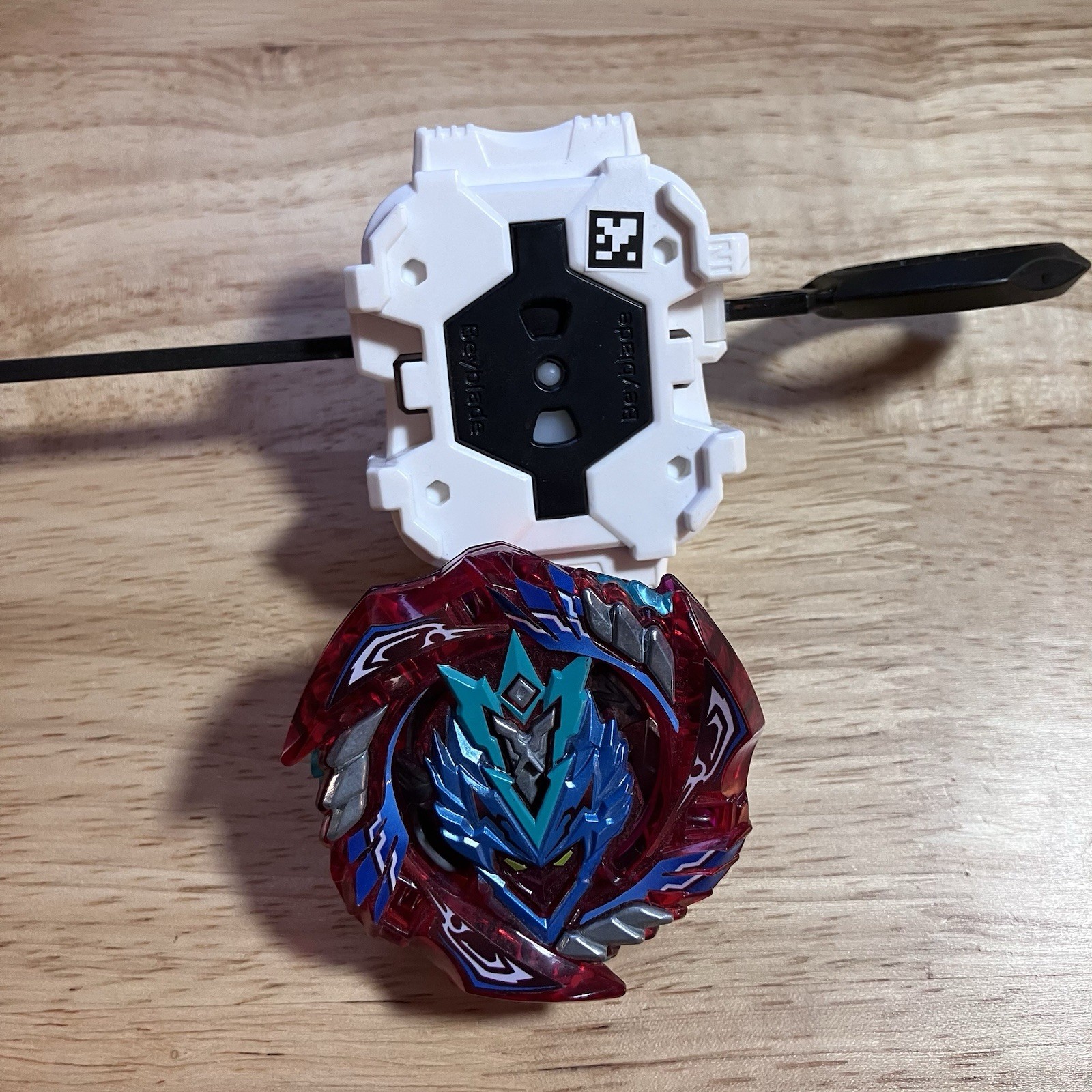 Beyblade Burst Hasbo Pro Series TOMY Cho-Z Valtryek Zenith-P Destroy – F2292