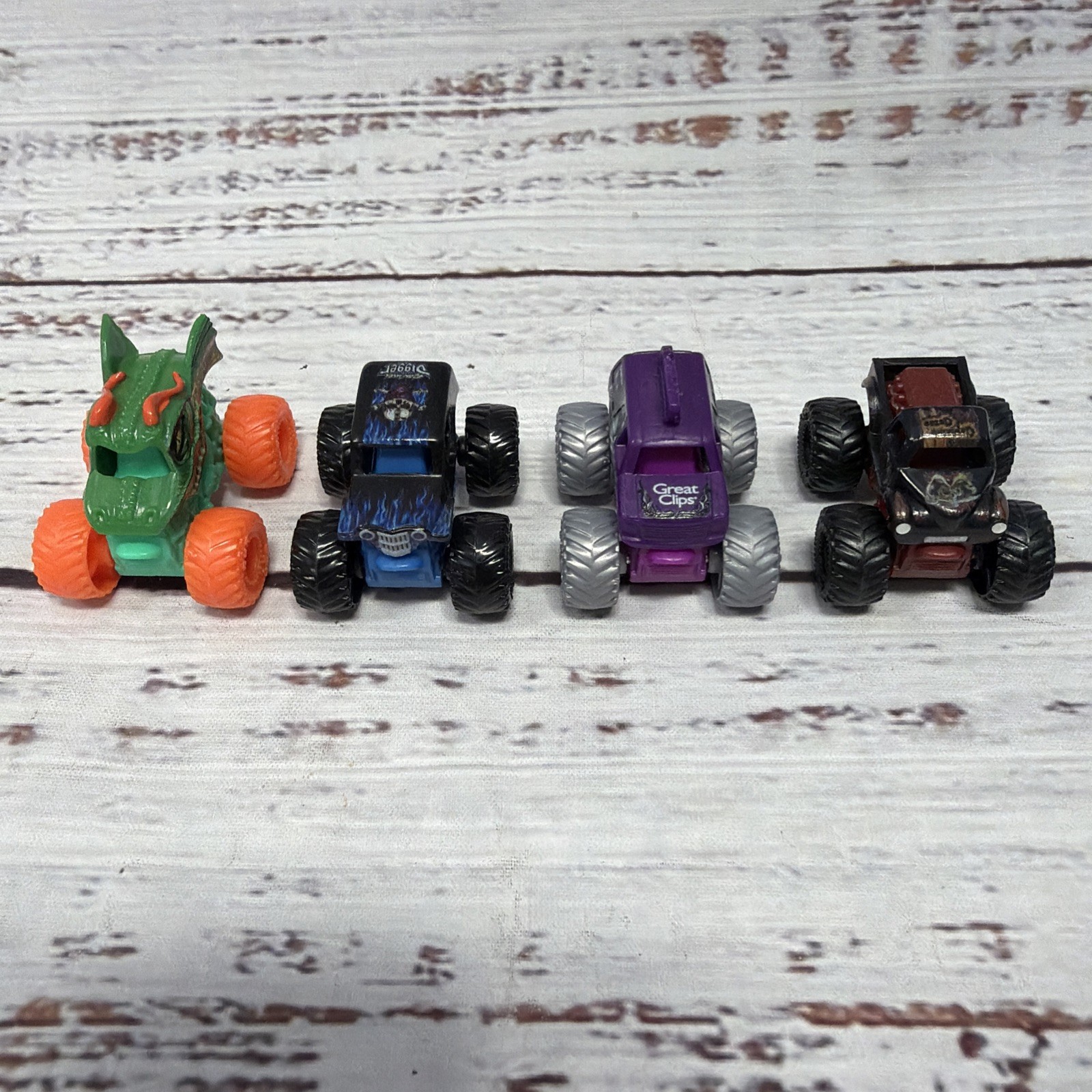 Monster Jam Mini Monster Truck Series Lot of 4 Trucks 1:87 Scale