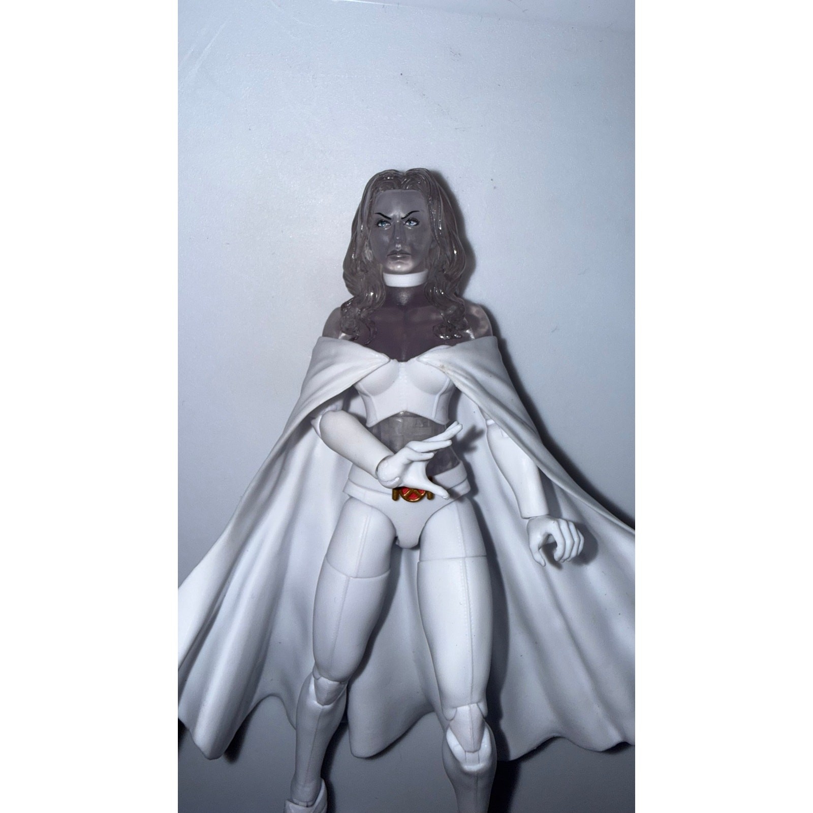 Hasbro Marvel Legends Retro Diamond Form Emma Frost Figure 6″ X Men White Queen