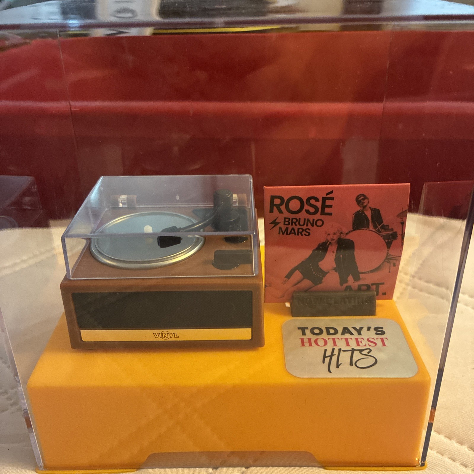 ZURU Mini Brands Vinyl Record Player 😍 REALLY WORKS 😍