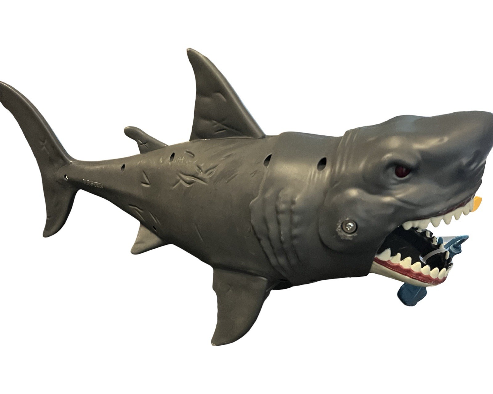 Animal Planet Great White EXTREME SHARK ADVENTURE Chomping Action Shark 15” Toy