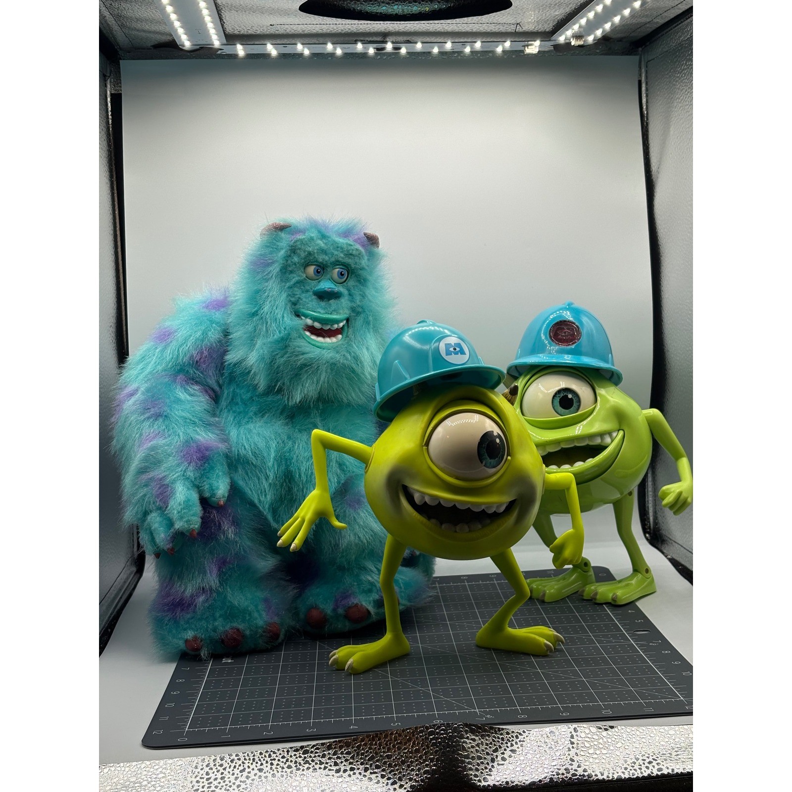Disney Monsters Inc Sulley Talking Plush & Mike Wazowski Figure Lot 2001 Vintage