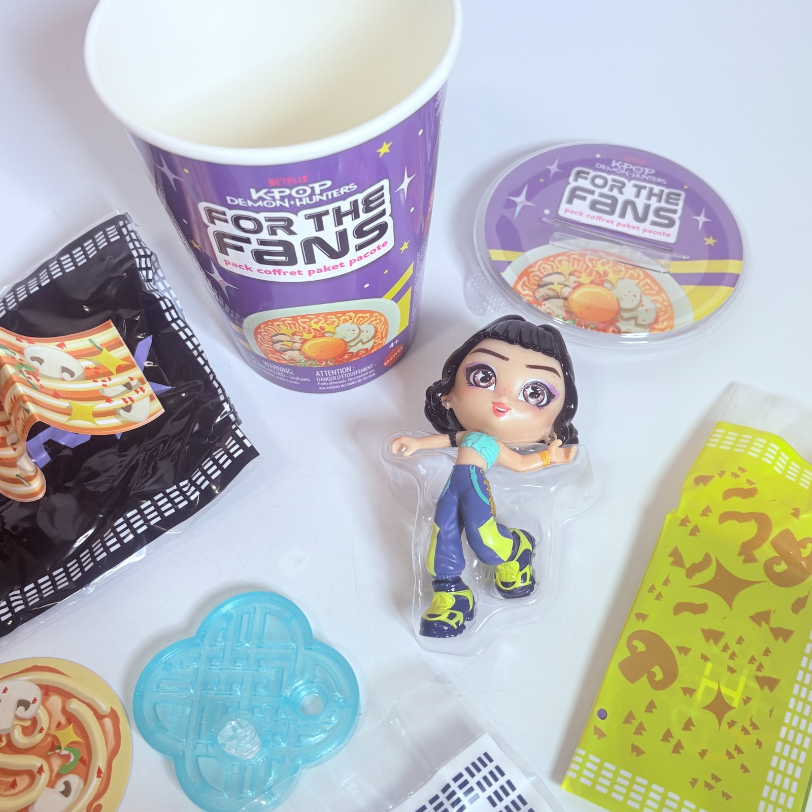 ZOEY – Netflix KPop Demon Hunters Figure, 3.5-inch Toy Collectible For the Fans