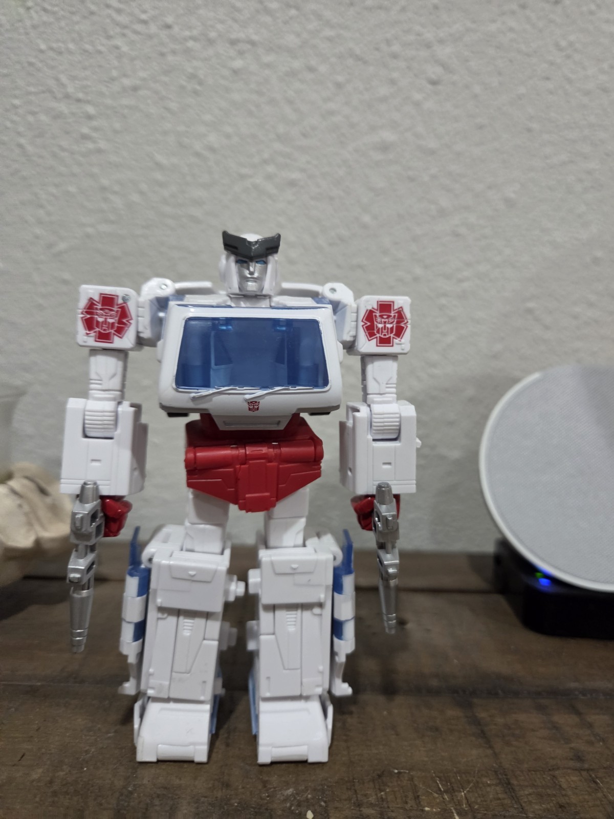 Hasbro Transformers Studio Series Voyager The Transformers: The Movie 6.5 in…