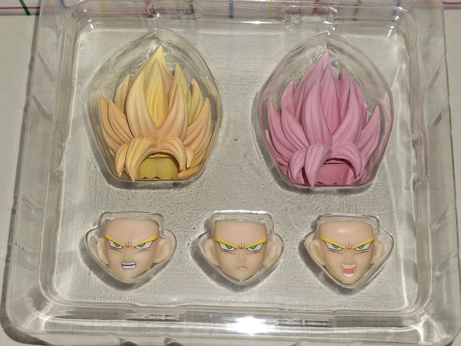 Dragon Ball Z Kong Studios Super Saiyan Pink/Yellow Goku/Black Hair/Head 3 Faces