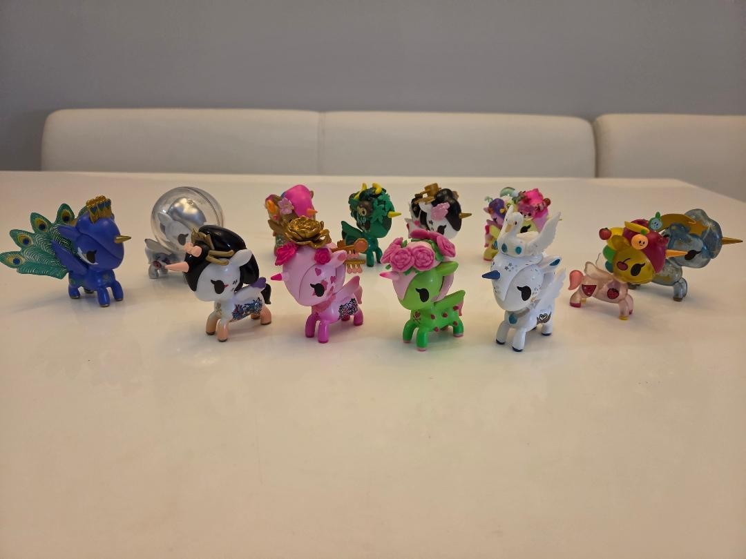 *RARE* Tokidoki Unicorno Vinyl Figures Mixed Collection – LOT of 12