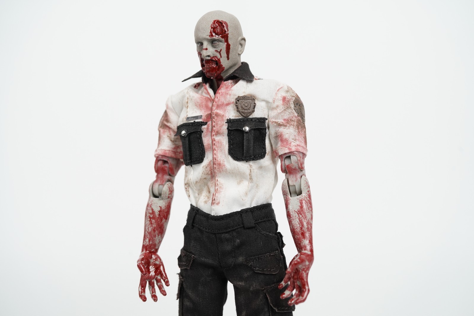Patriot Studio Resident Evil Raccoon City Zombie Police 1:12 Figure Exclusive