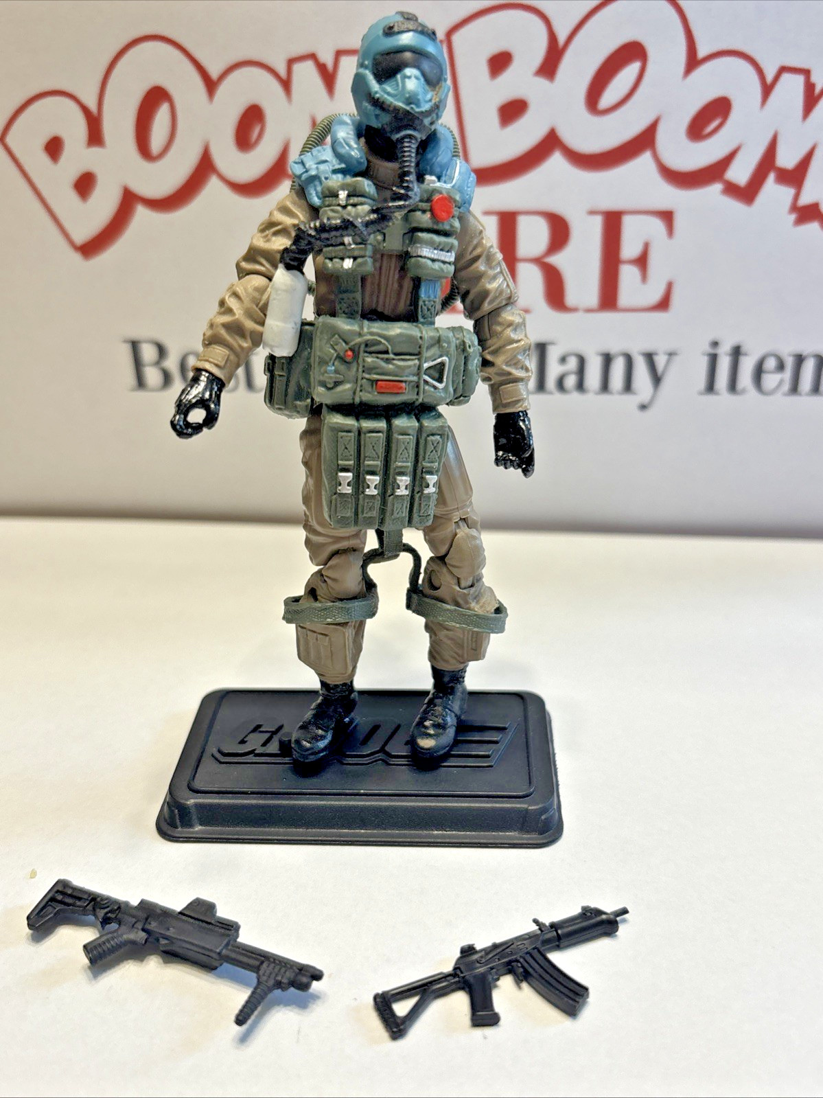 G.I. Joe Retaliation Sargant Airborne 2014. v4 In great condition. Complete.