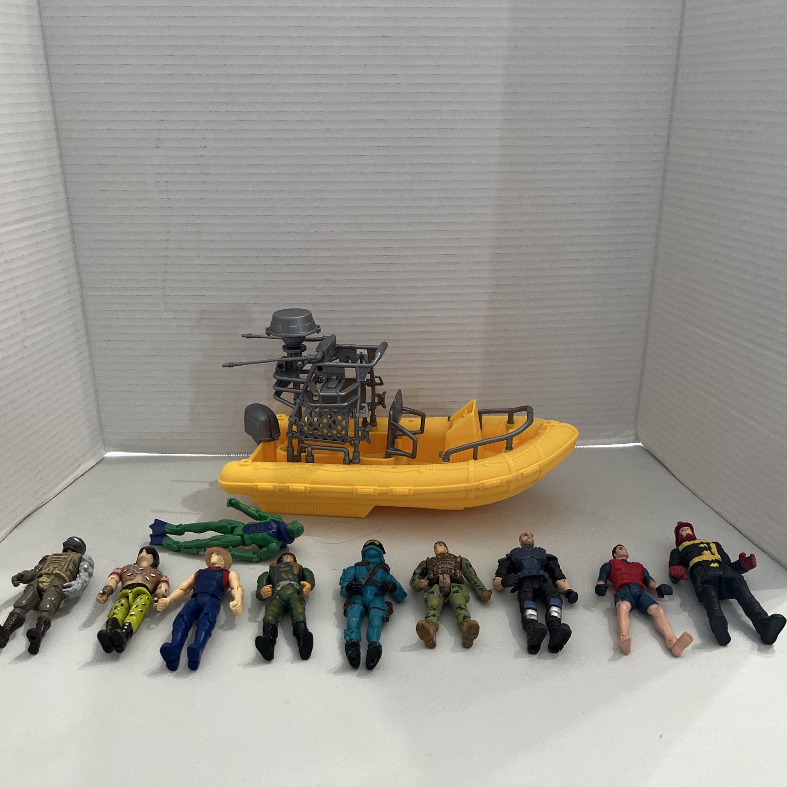 10 Total chap mei Lanyard Action Figures Unbranded Boat Lot