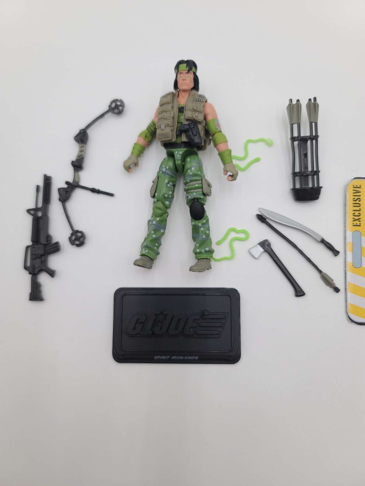 GI Joe Hasbro Pursuit of Cobra Spirit Iron Knife Toys R US TRU with card & stand