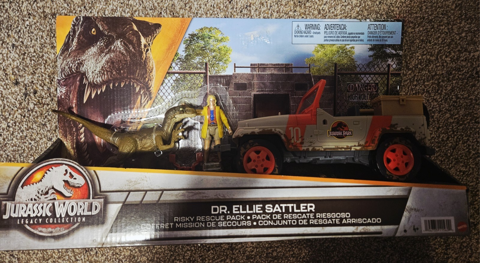 Jurassic World Legacy Collection Dr. Ellie Sattler Risky Rescue