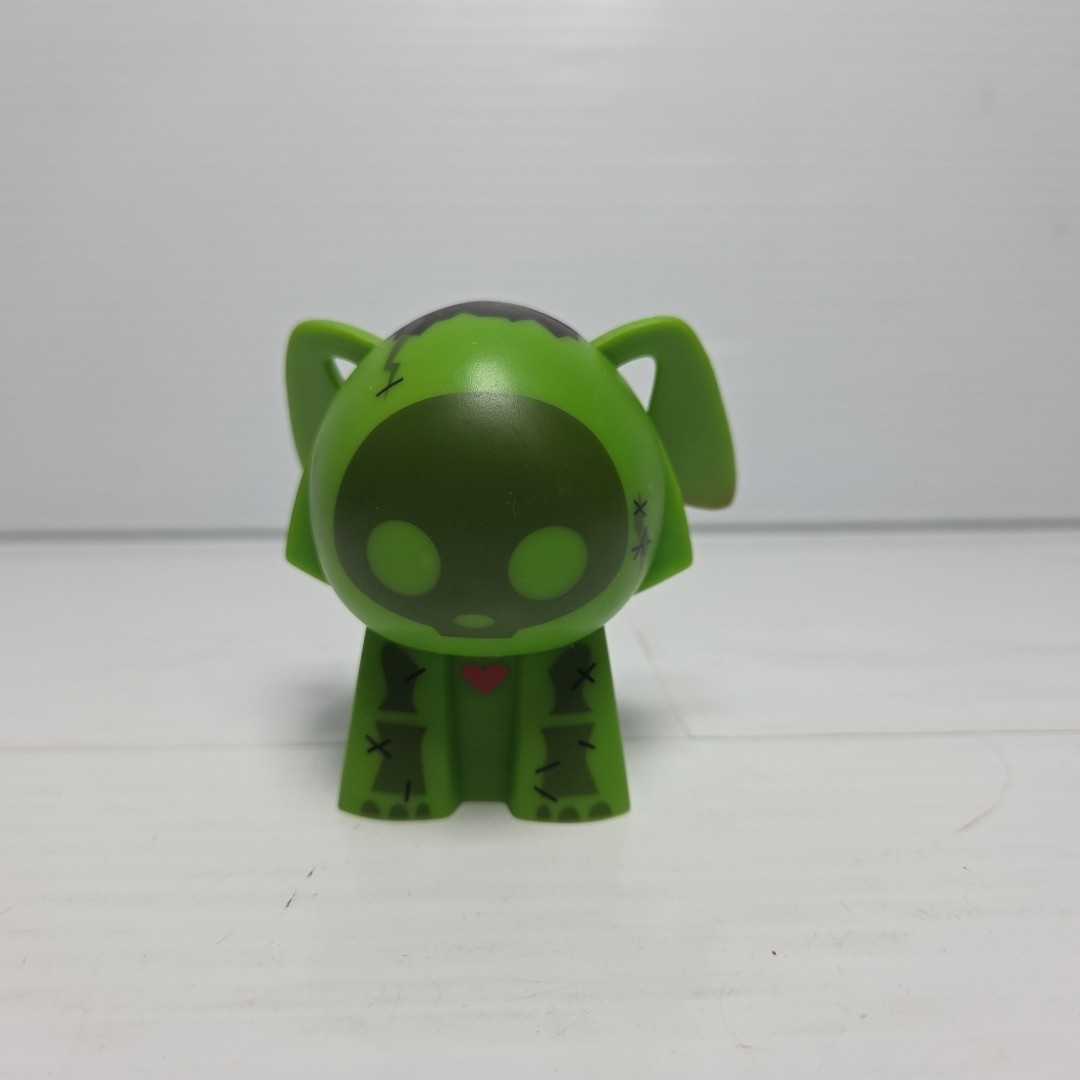 SKELANIMALS 2009 JAKKS Monster Dax 2.5in Figure Loose
