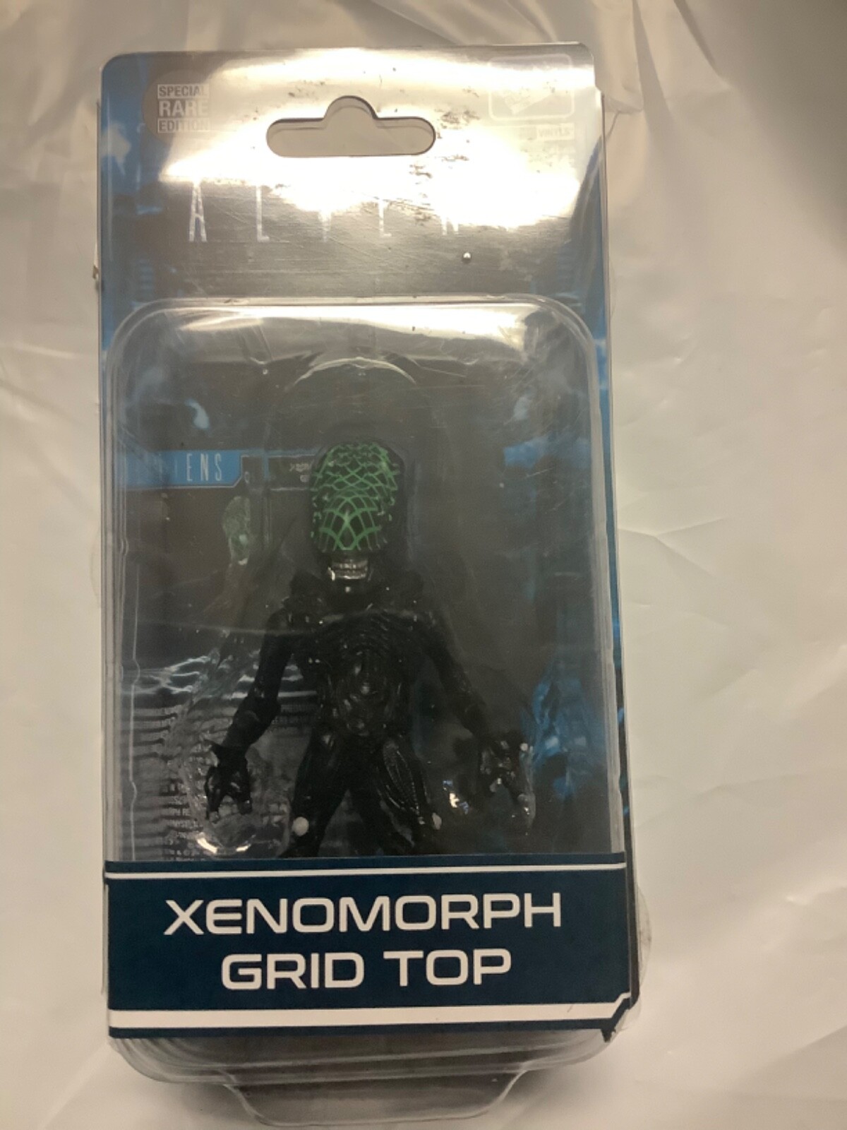 The Loyal Subjects Xenomorph Grid Top and skull top Poseable Figure special rare