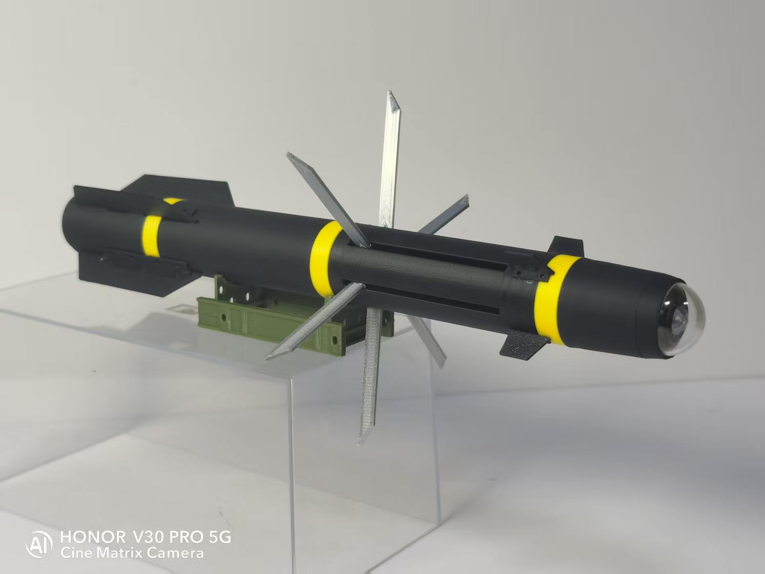 US Army AGM114 Hell fire missile Model+BASE Teaching Aid Prop Desk Ornament 40cm