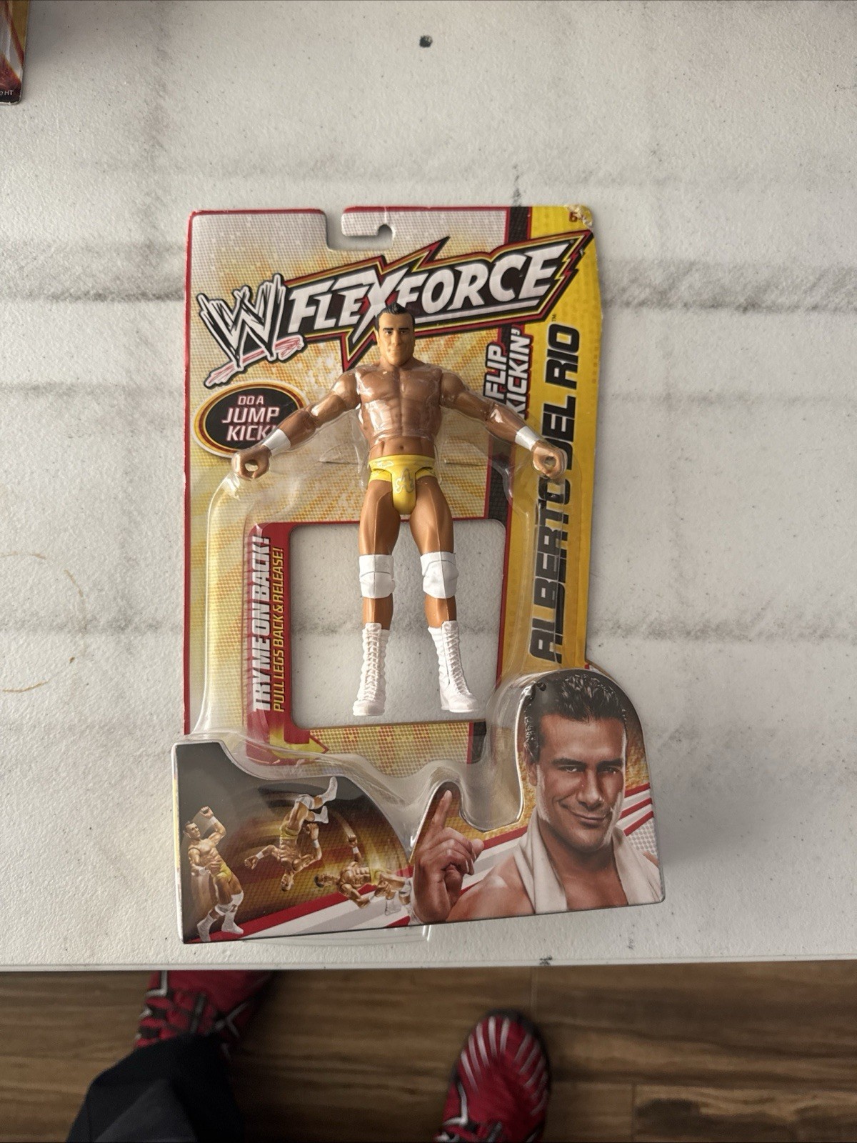 2011 WWE ALBERTO DEL RIO FLEX FORCE FLIP KICKING’ ACTION FIGURE DO A JUMP KICK