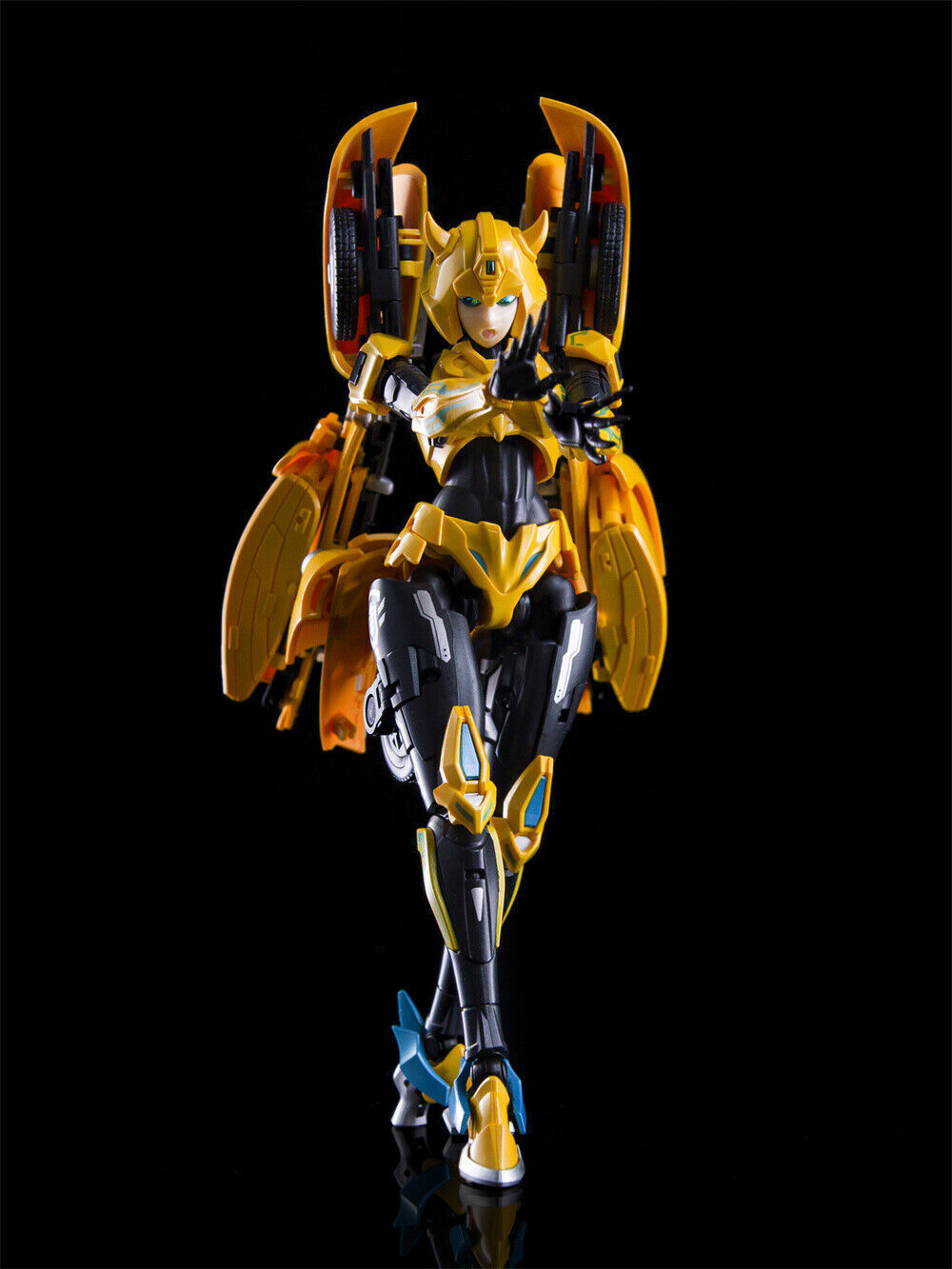 CollectionSpace CS-01 Transforms Bishoujo Little Bee Mecha Girl Figure Gift