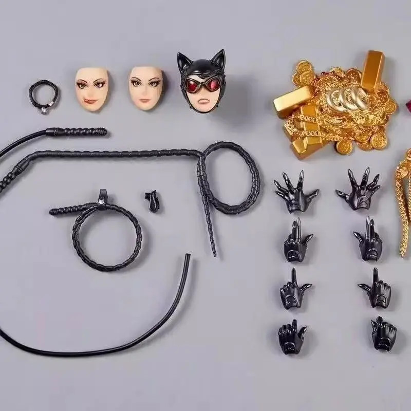 Catwoman PVC Action Figure Movable Collectible Statue