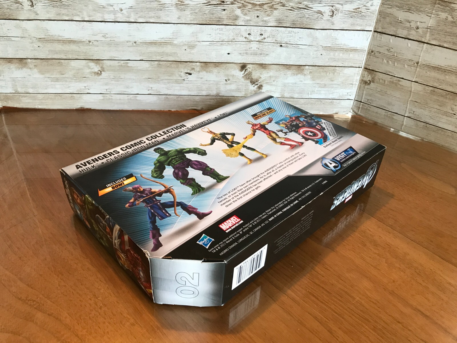 Marvel The Avengers Comic Collection Hulk Iron Man Hawkeye Loki Avengers 2011