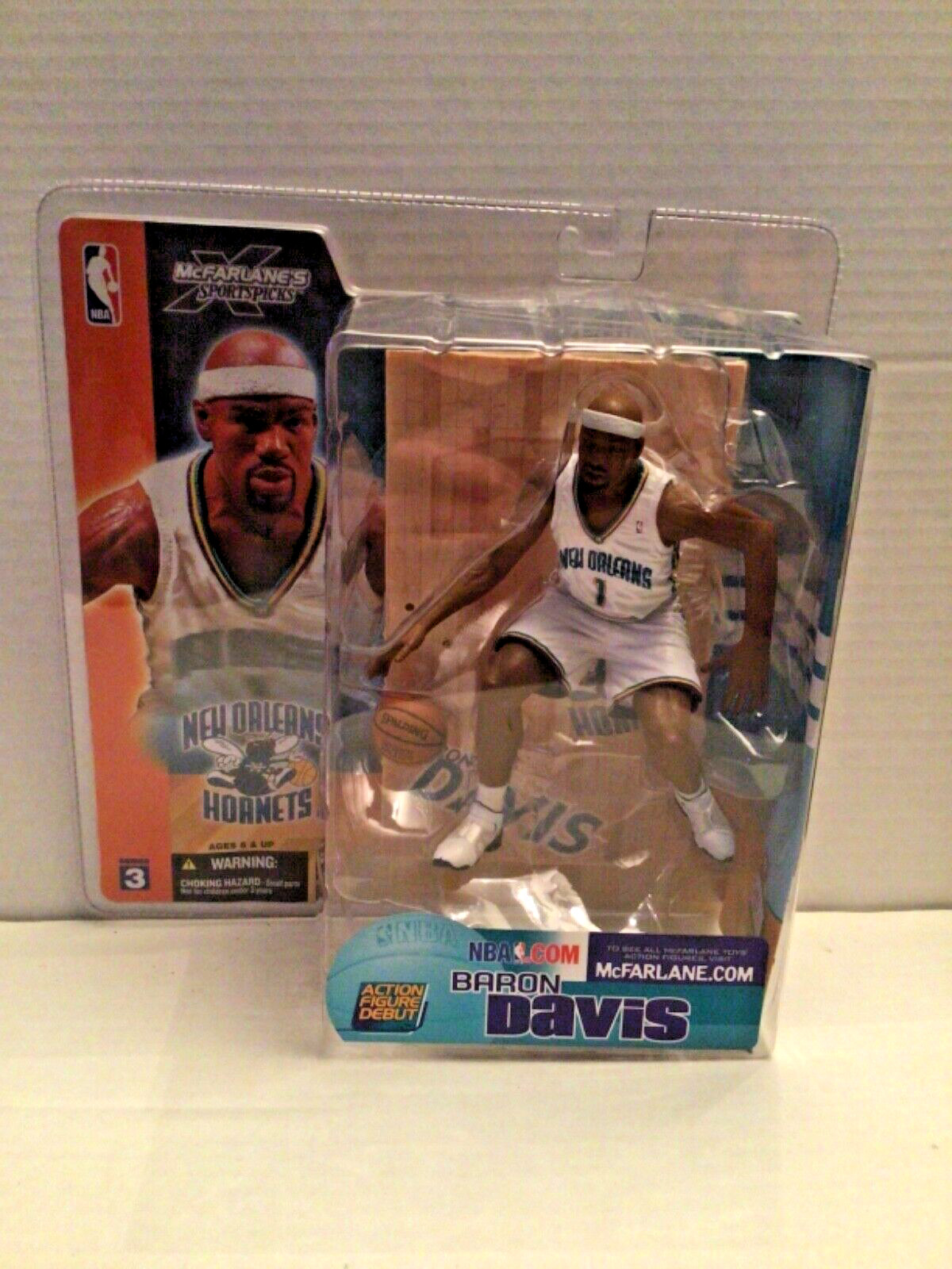 Baron Davis McFarlane Debut Series 3 Charlotte Hornets Free S/H
