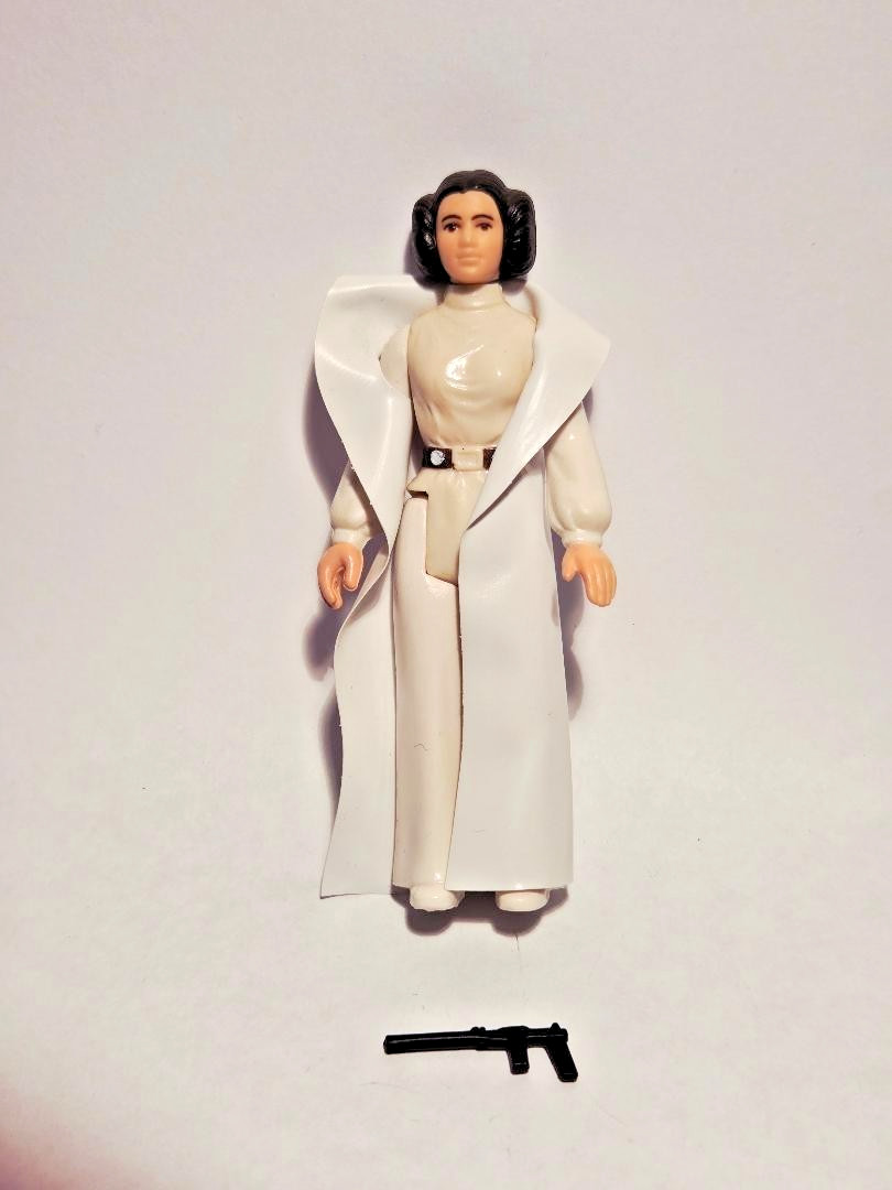 1977 Star Wars Princess Leia Organa Action Figure with Cape and Blaster