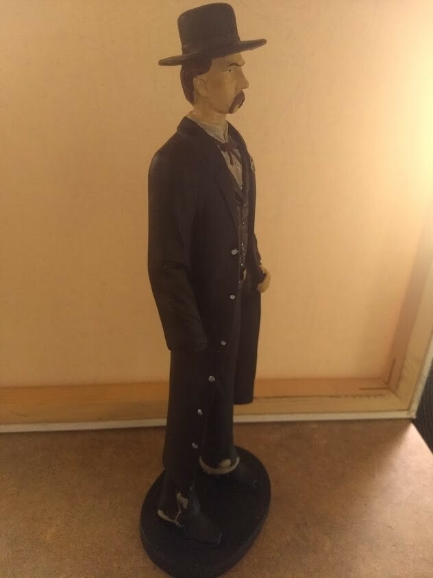 RARE WYATT EARP  VINTAGE WESTERN ACTION FIGURE 16″ Tall 