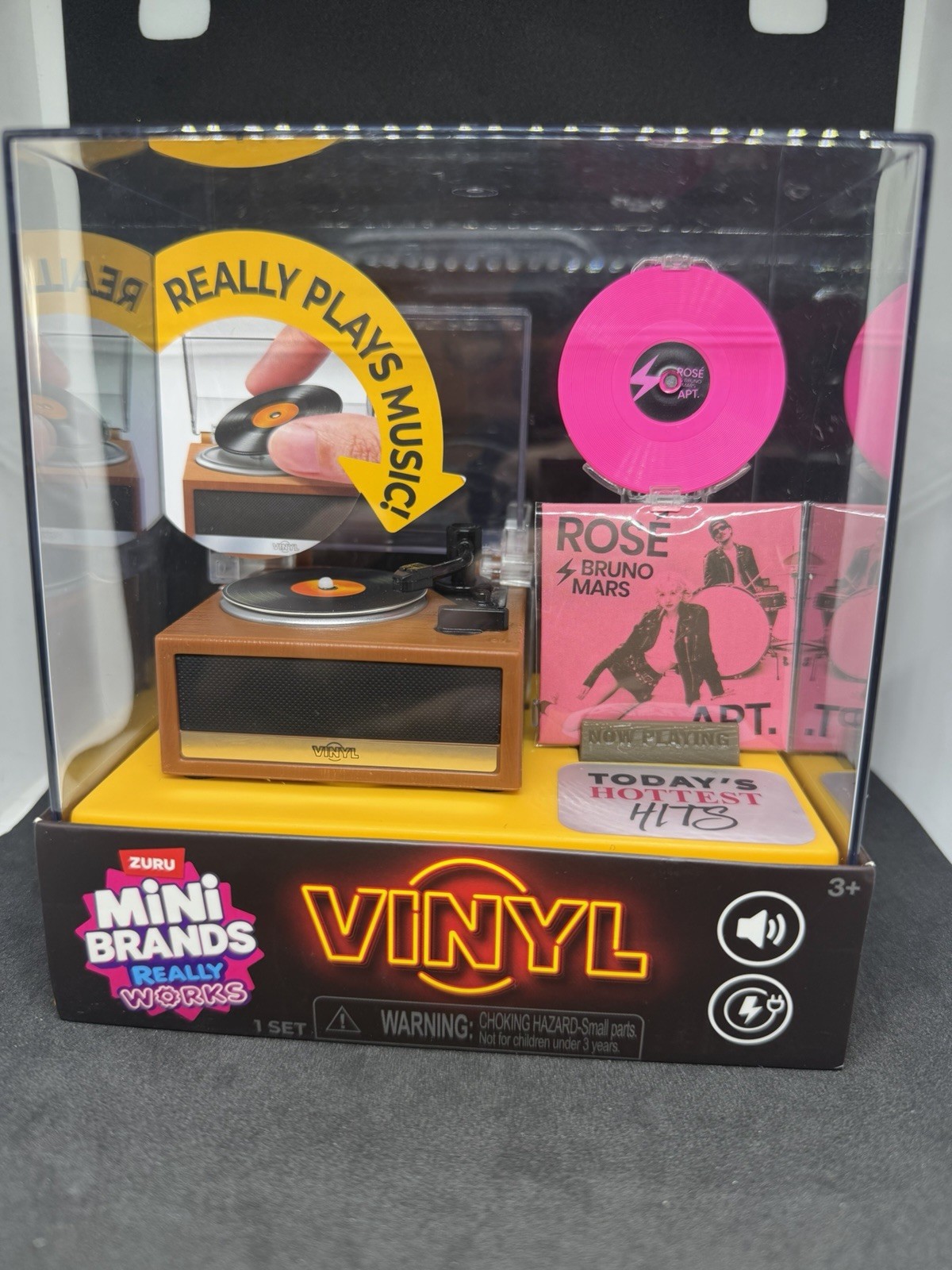 ZURU MINI BRANDS REALLY WORKS VINYL – RECORD PLAYER AND BRUNO MARS ROSE ART