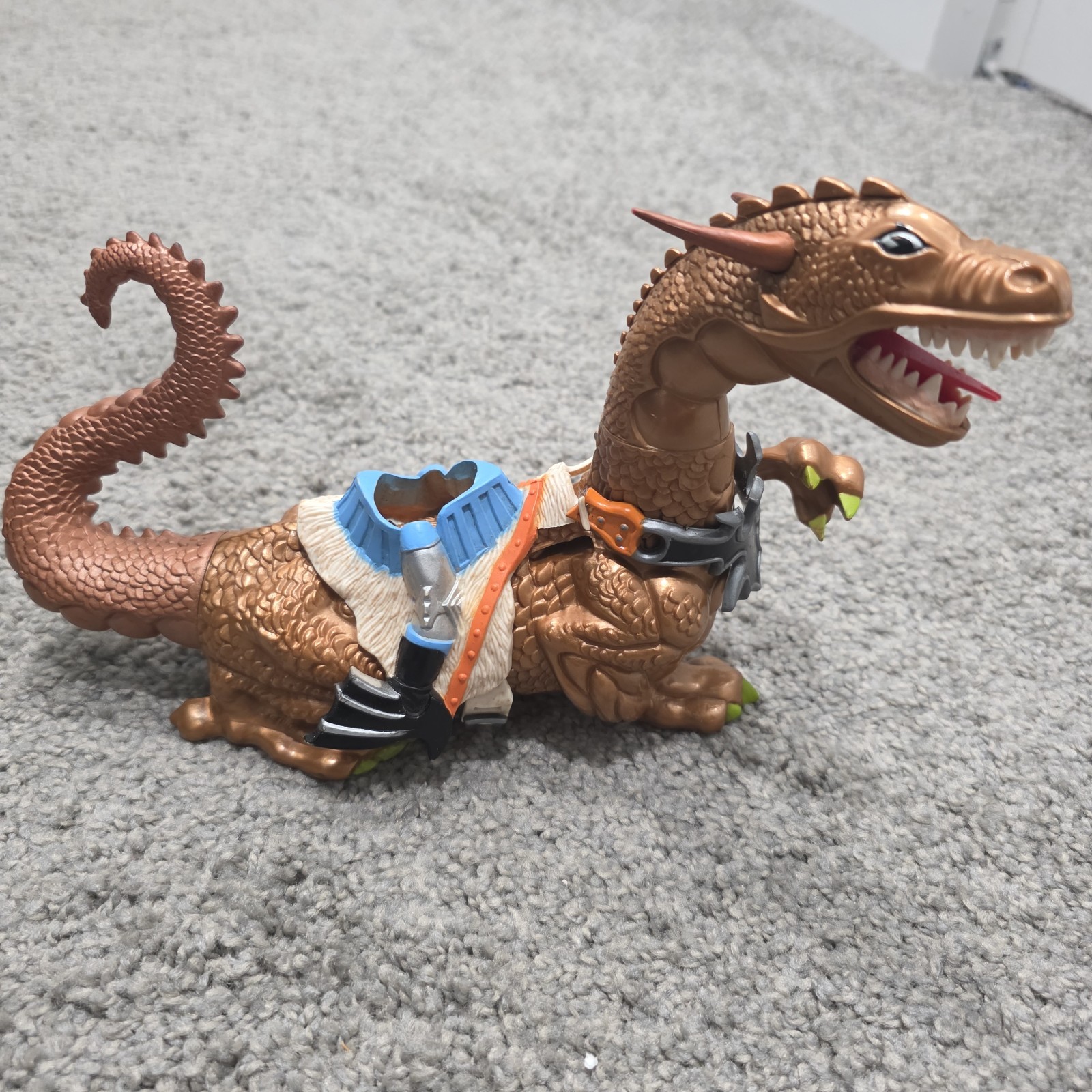 Dungeons & Dragons BRONZE DRAGON Action Figure 1983 Vintage LJN D&D