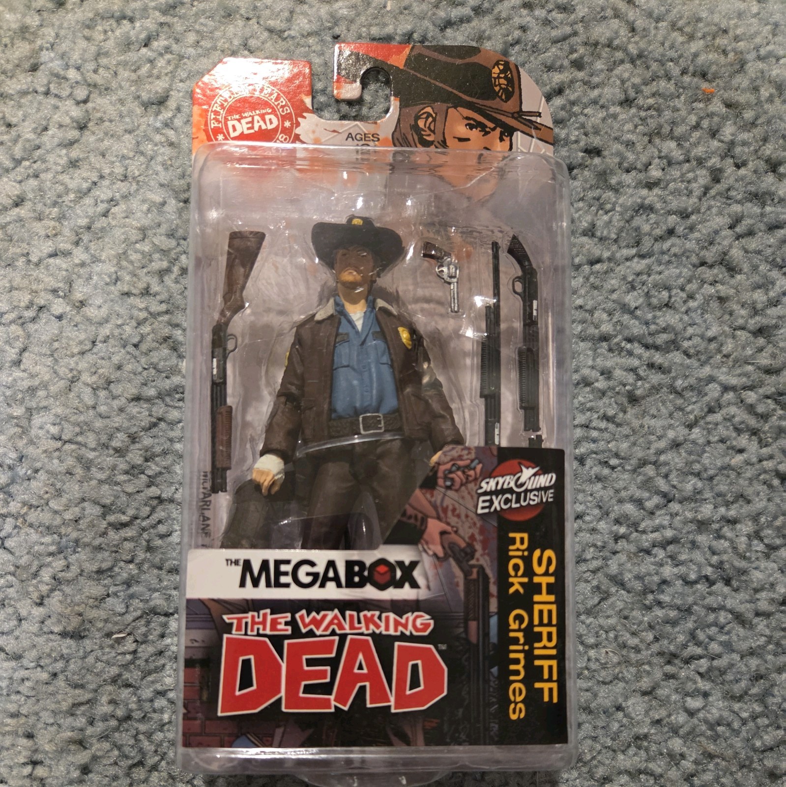 Walking Dead Sheriff Rick Grimes Megabox Action Figure Non-Bloody Variant NIB