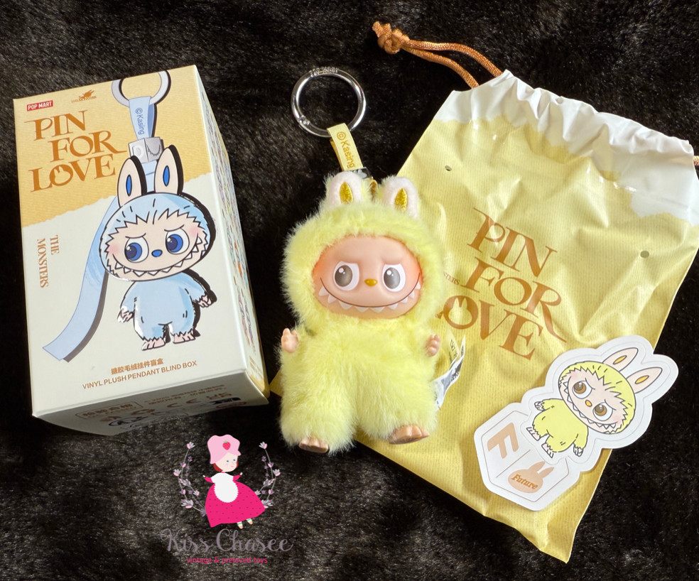 Pop Mart ☆ Labubu ☆ ?AUTHENTIC ? Pin For Love “F” Future ? Yellow [IN HAND]