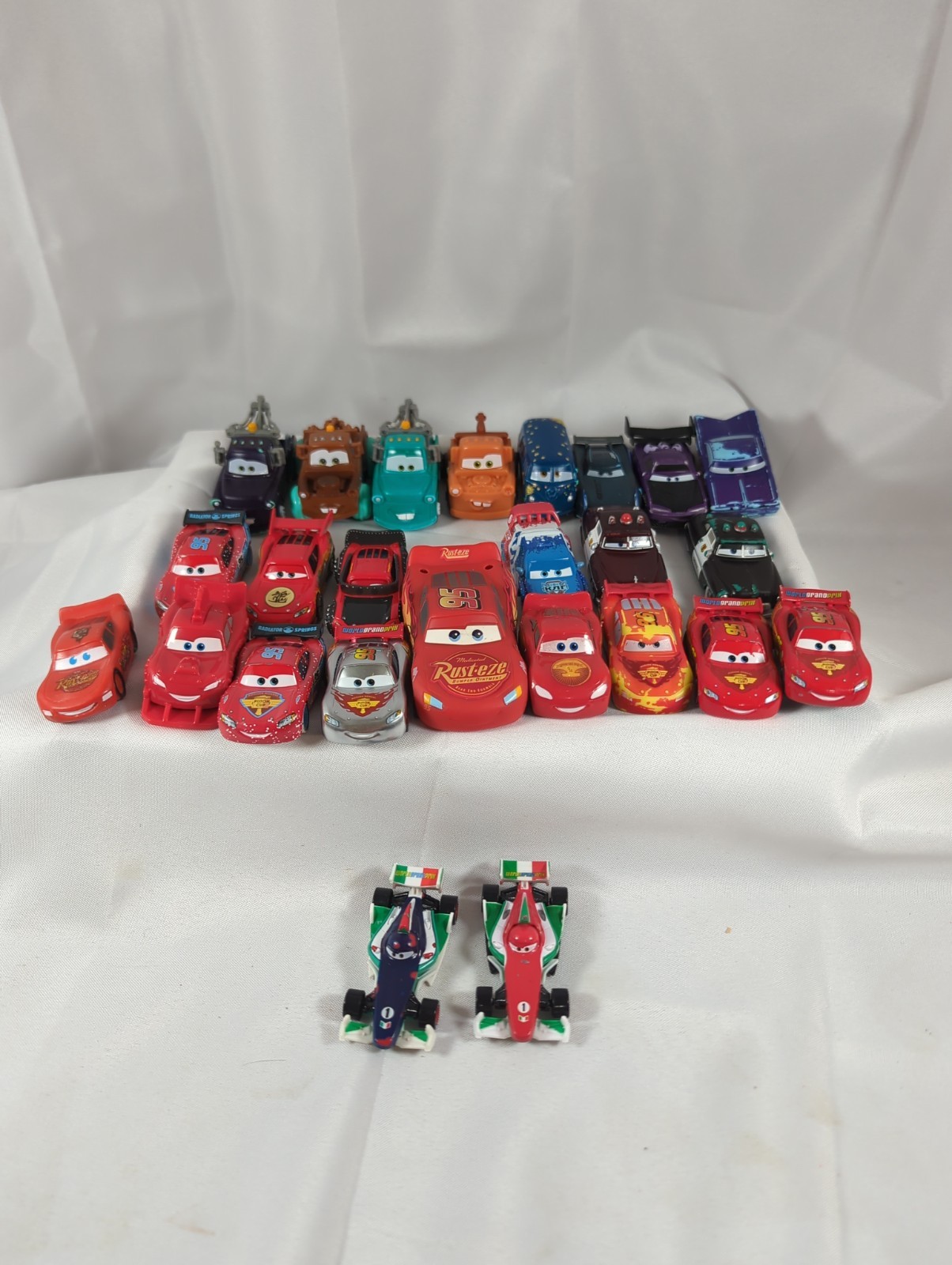 Cars The Movie Lot Of 25 Various Charactors Disney Pixar