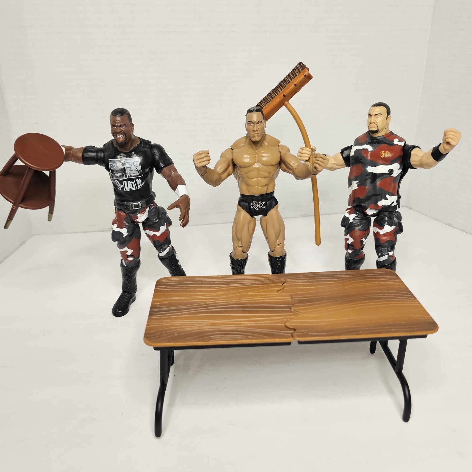 2001 Jakks A Cold Day in Dudleyville WWF Set Rock D-Von Buh Buh Ray Dudley Compl