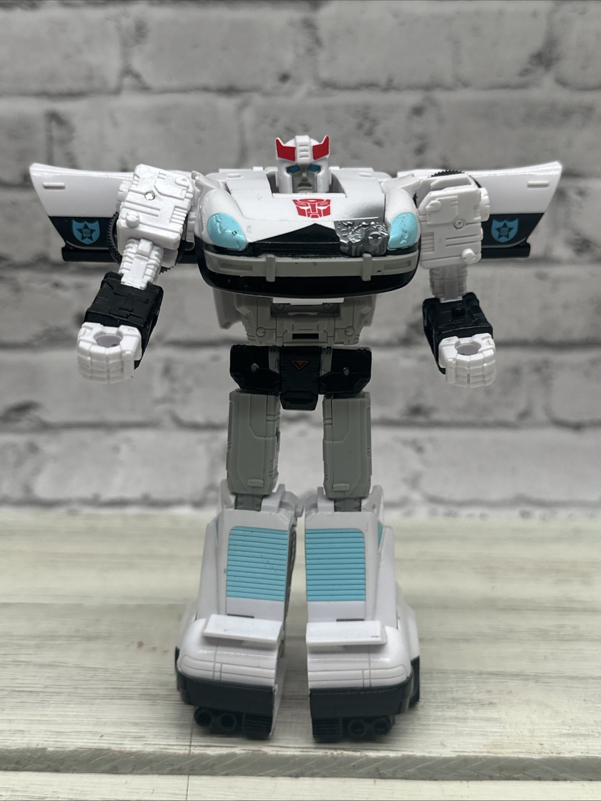 Transformers The Movie Studio Series Ironhide & Prowl Battle Damaged PROWL ONLY